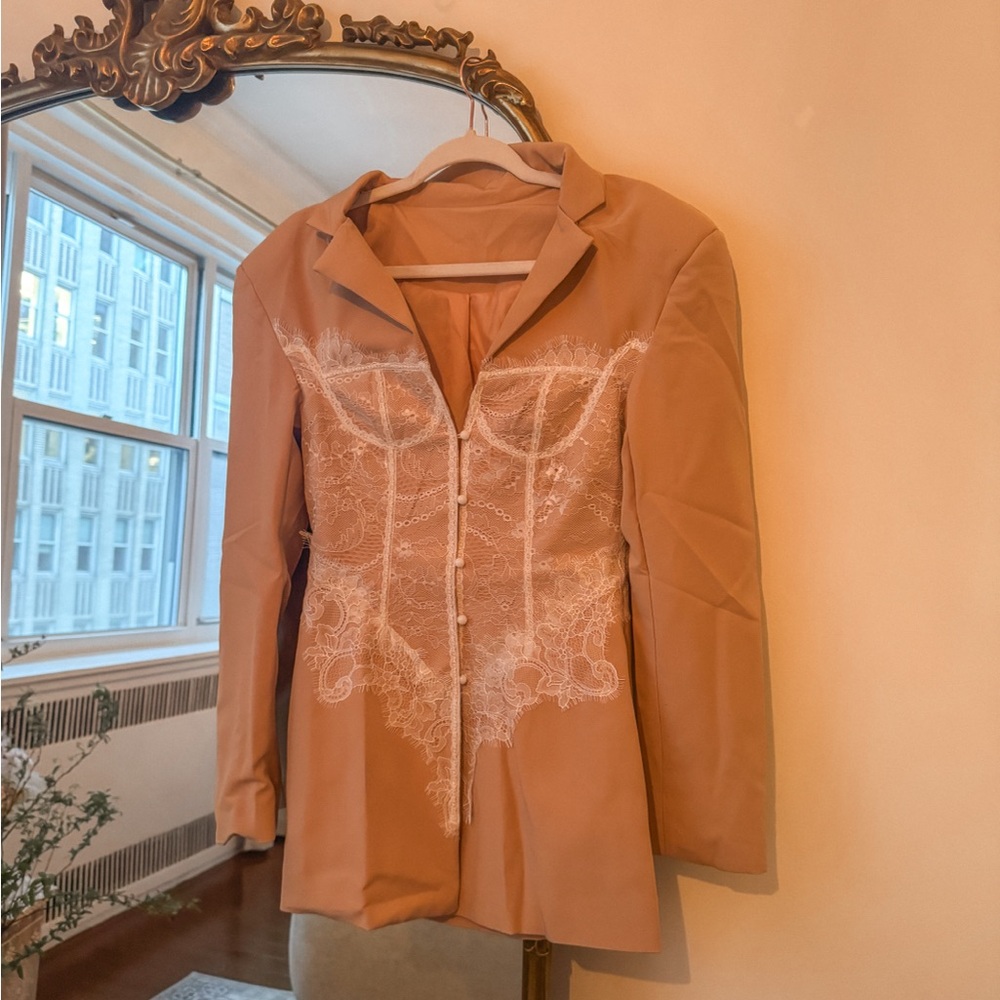 NWT: Women's Tan Lace-Detail Jacket size M